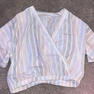 cute striped shirt!